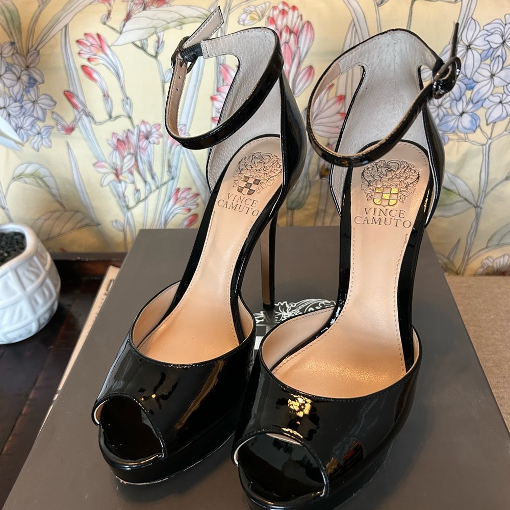 Vince Camuto Black Patent Leather Peep-Toe Heels